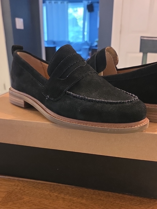 Kelsi Dagger Shoes - Kelsi Dagger Black Cow Suede Penny Loafers Size 8.5m
